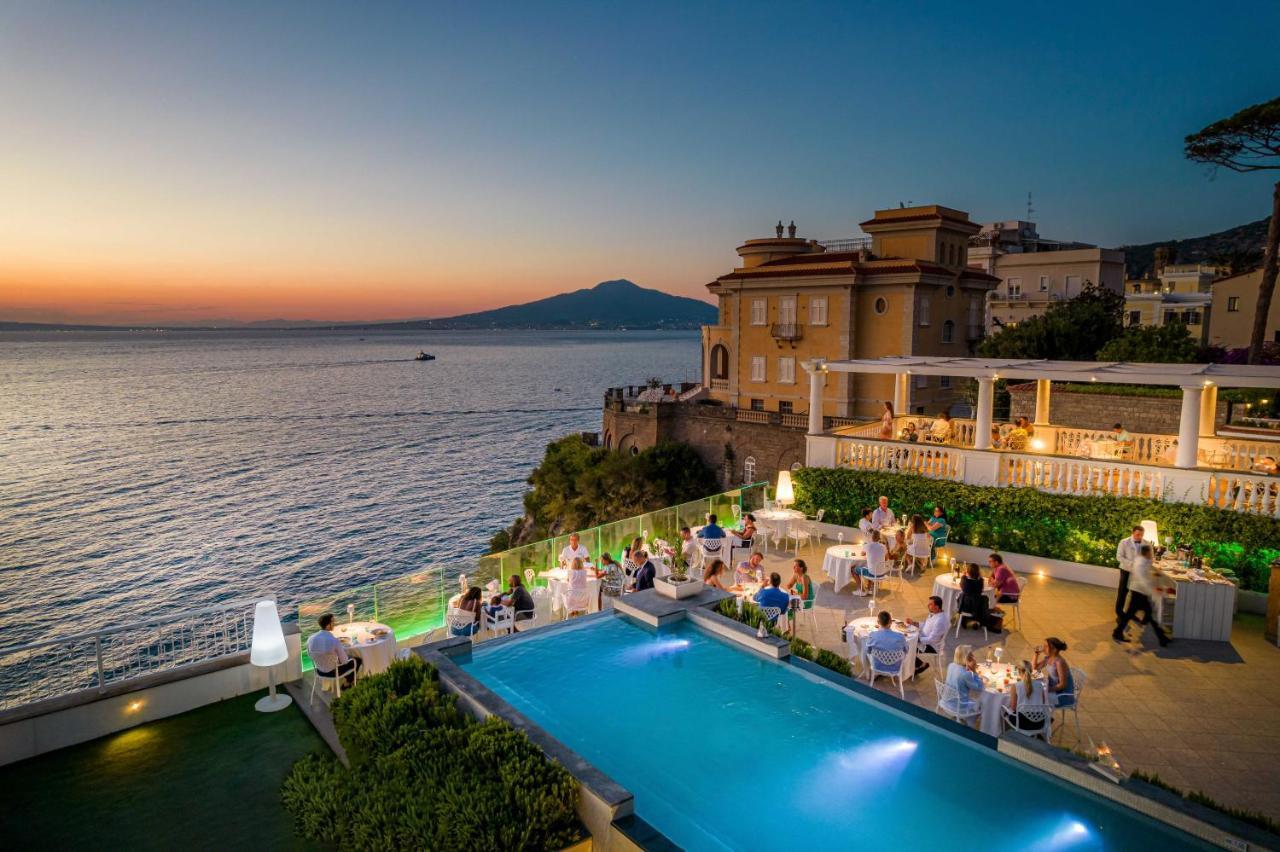 Hotel Corallo Sorrento Sant'Agnello Exterior photo